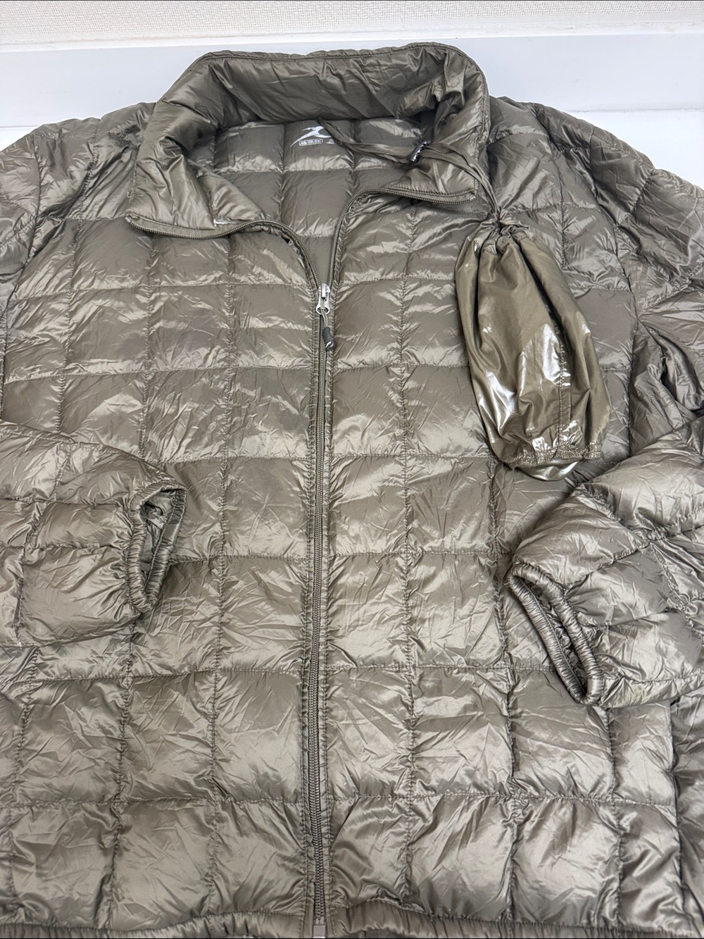 Lightweight Quilted Packable Puffer Jacket - Olive Metallic 90% Down